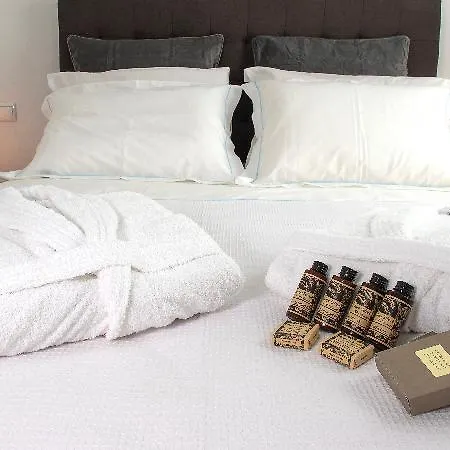 Avalon Mykonos Suites Agrári