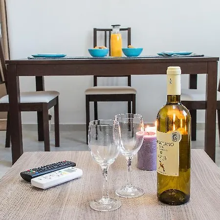 Avalon Mykonos Suites Szálloda Agrári